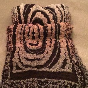 Women Reversible Long Women Scarf Aritzia NWOT Unbranded Bought in Italy